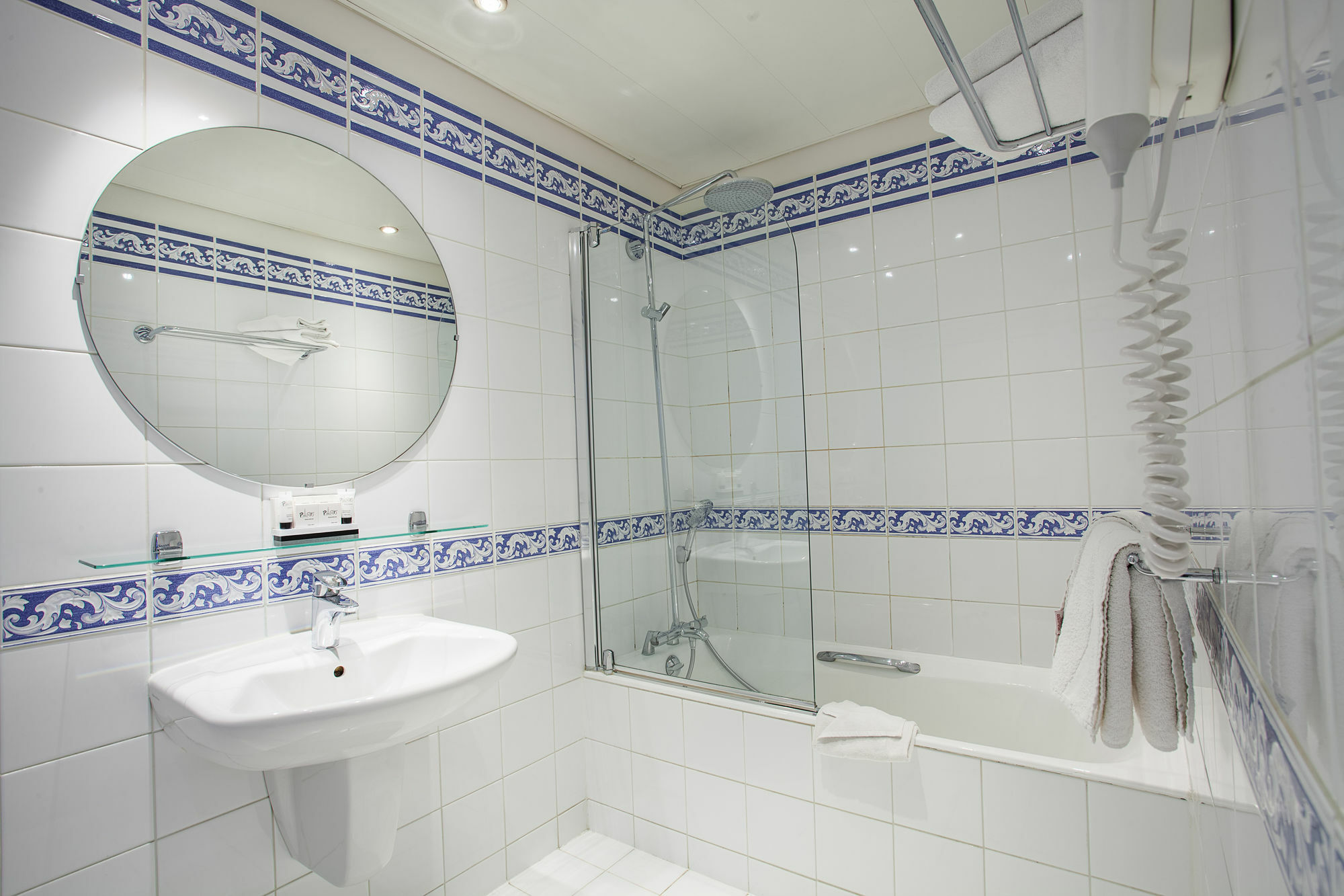 Hotel Atlantis Párizs Kültér fotó